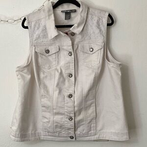 White Embroidered Denim Vest with Front Pockets
